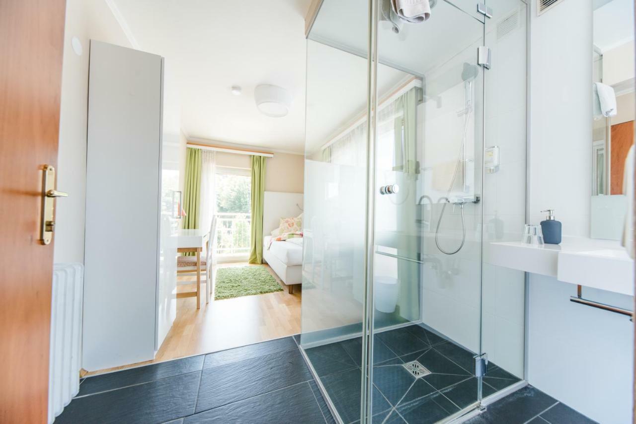 Hotel St. Hubertushof Bad Gleichenberg Ngoại thất bức ảnh